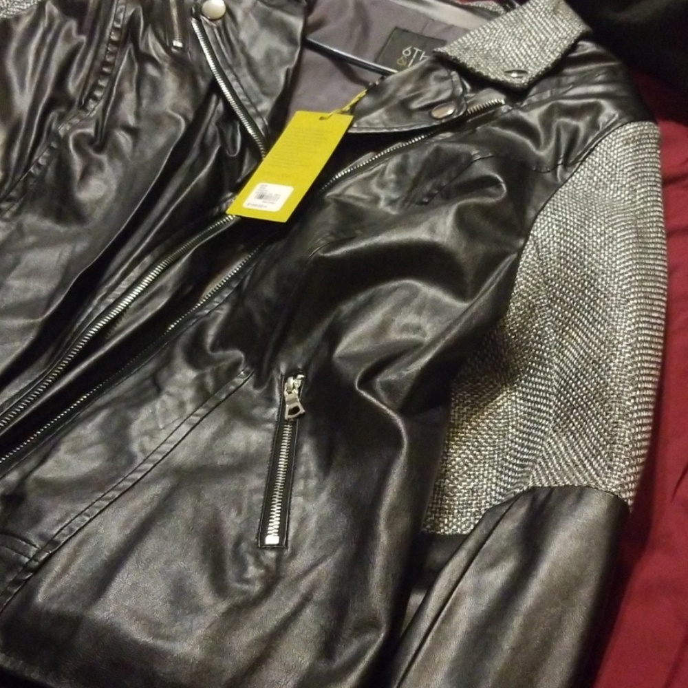 Jacket - Picture 2 of 3